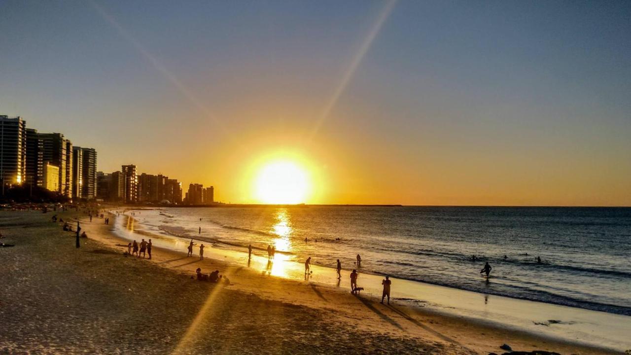 Ed. Porto De Iracema Com Vista Para O Mar Форталеза Екстериор снимка